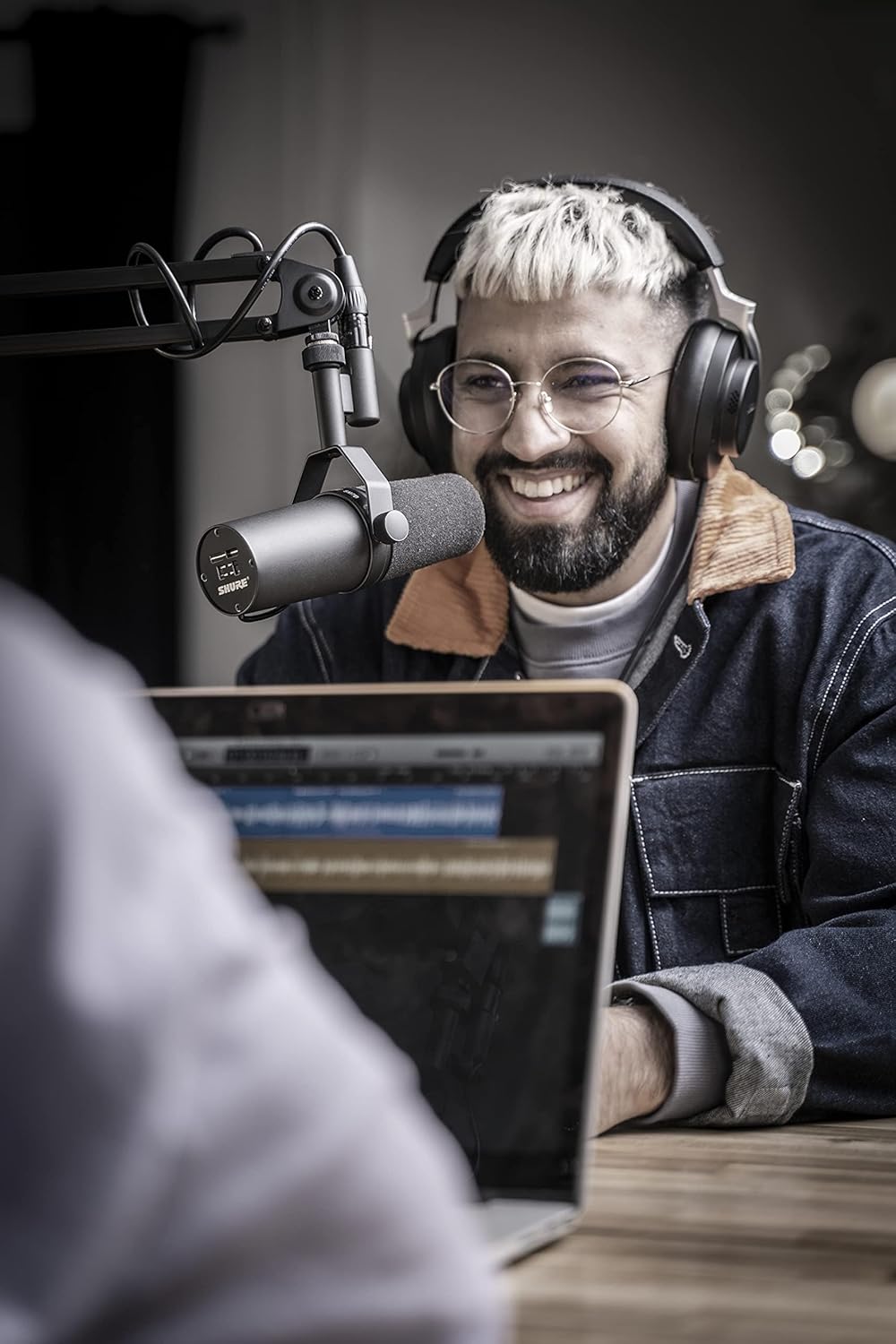 Shure SM7B Mikrofon – Dynamisches Gesangsmikrofon im Studio